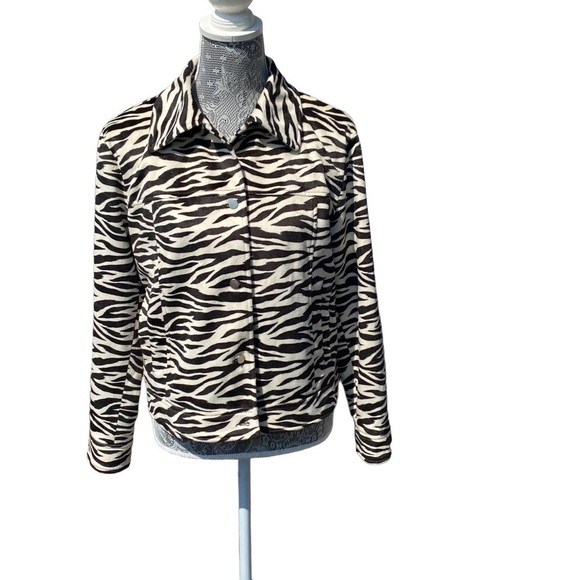 Bernardo collection animal print jacket‎ size medium. - Picture 6 of 16